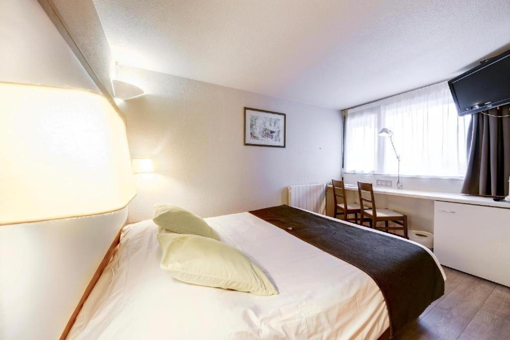 Brit Hotel Confort Nancy Lunéville المظهر الخارجي الصورة